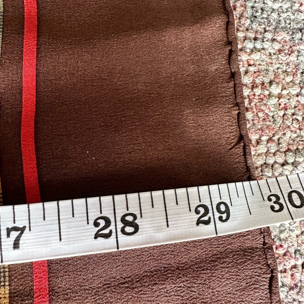 YSL Vintage Authentic Luxury YVES SAINT LAURENT Square 100% Silk Scarf 30X30in - Picture 3 of 14